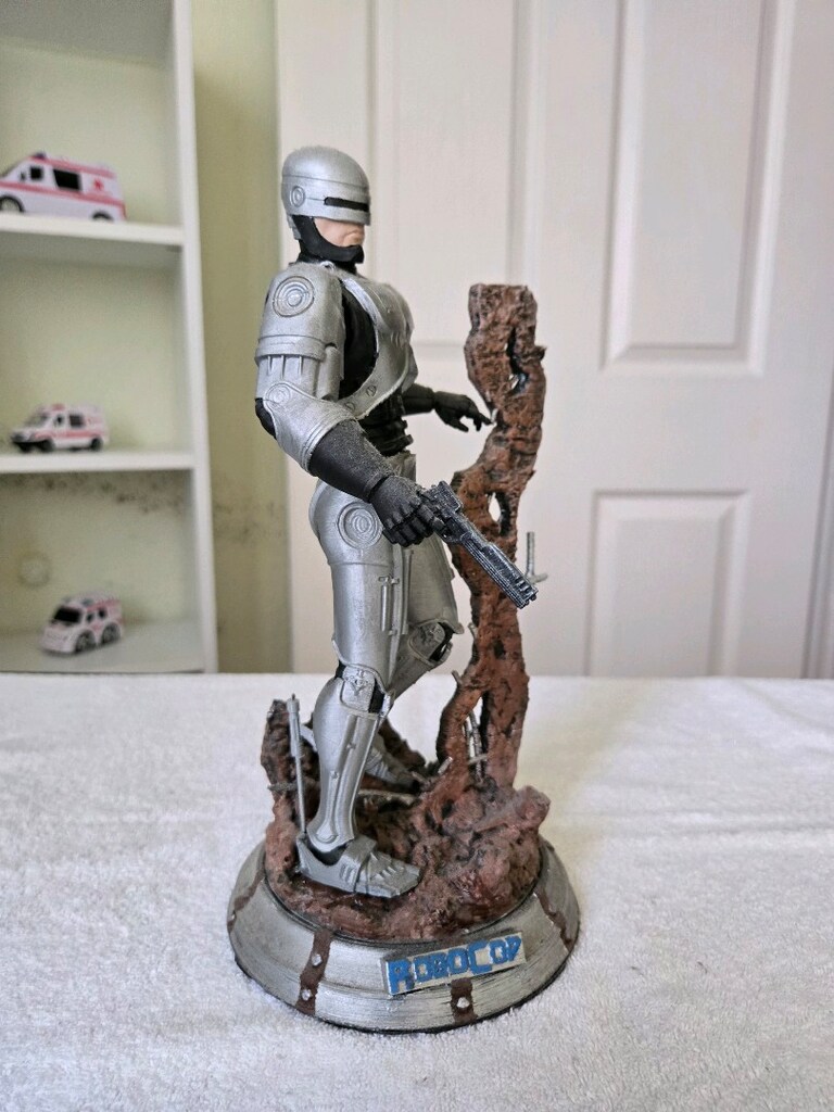 Robocop 3d 30 cm - 2