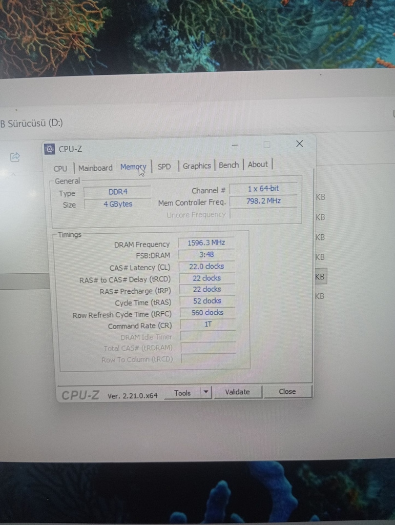 HP: İ3 İŞLEMCİ 11.NESİL 4GB RAM ONBOARD EKRAN KARTI 256GB SSD - 7
