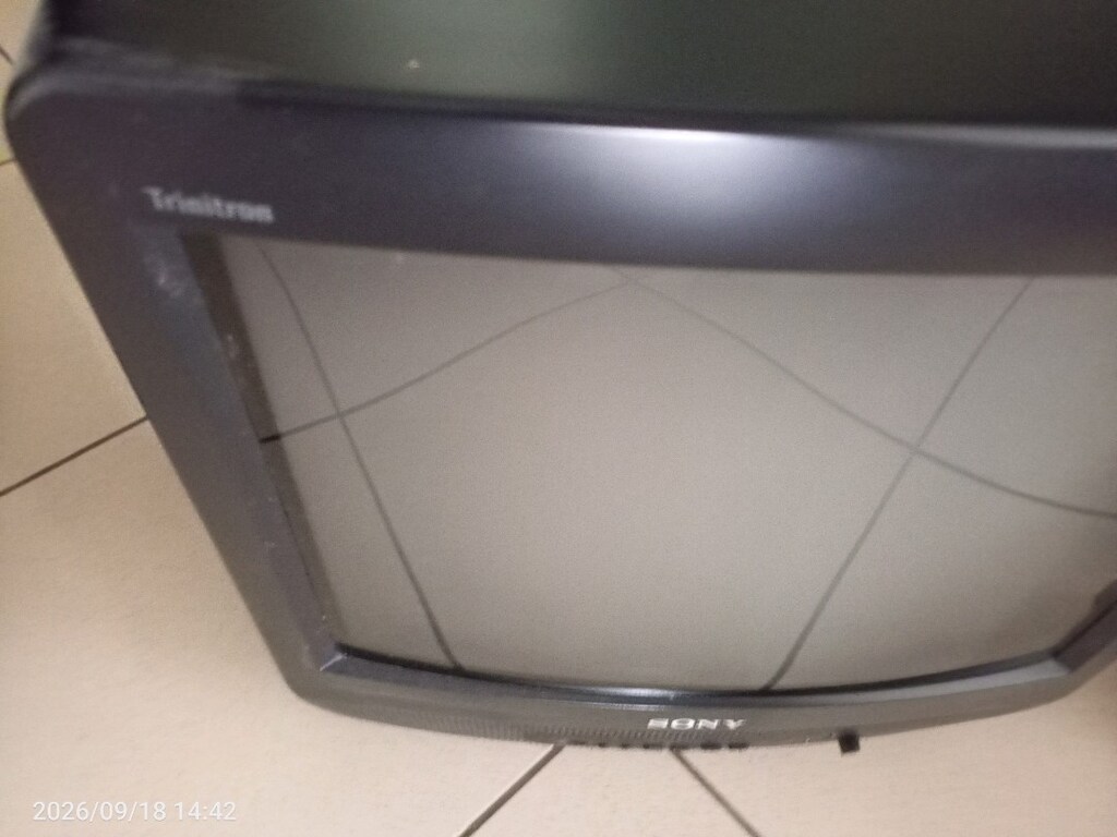 Sony Trinitron tüplü (CRT) televizyon - 2