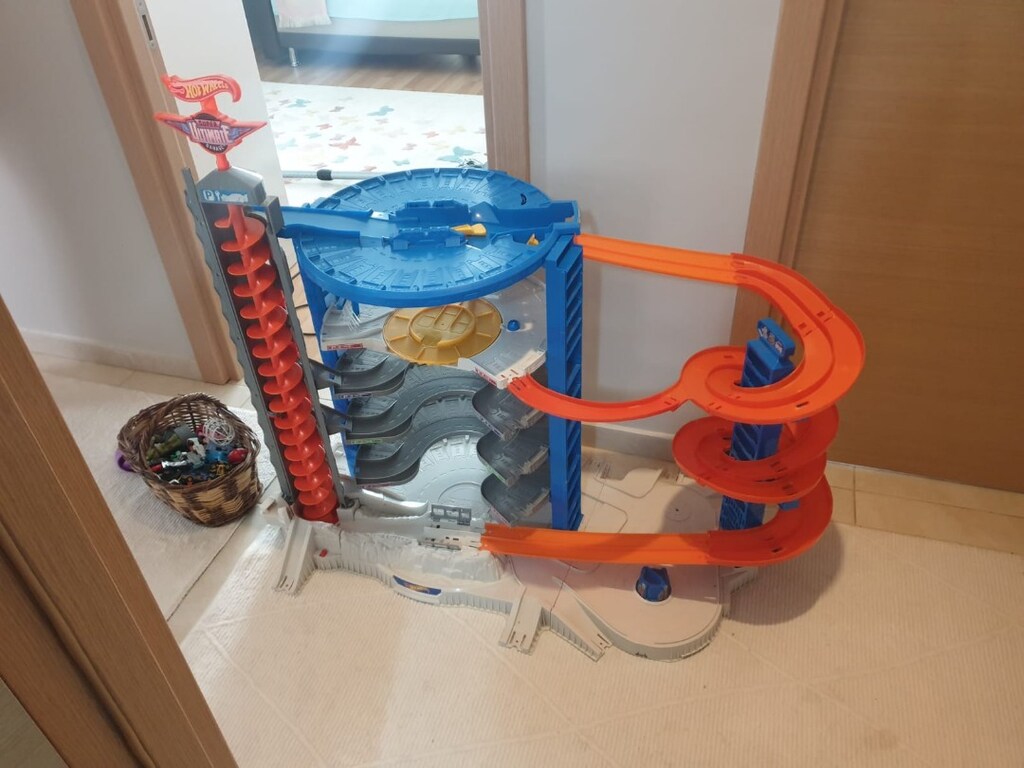 hotwheels mega garaj - 6