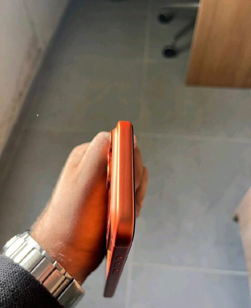 İPhone 17 Pro max İKİ CİHAZ VAR ELİMDE - 6