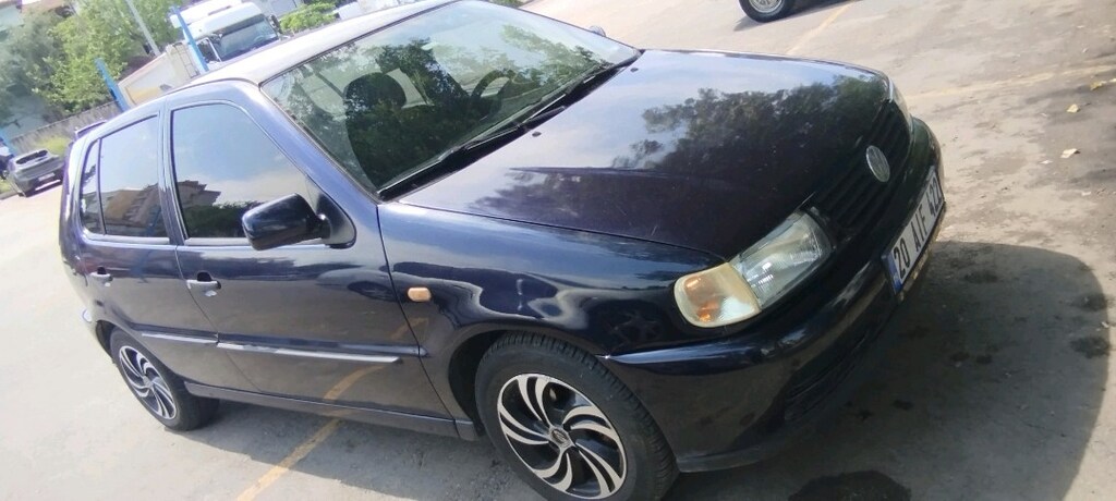 VW POLO - 2