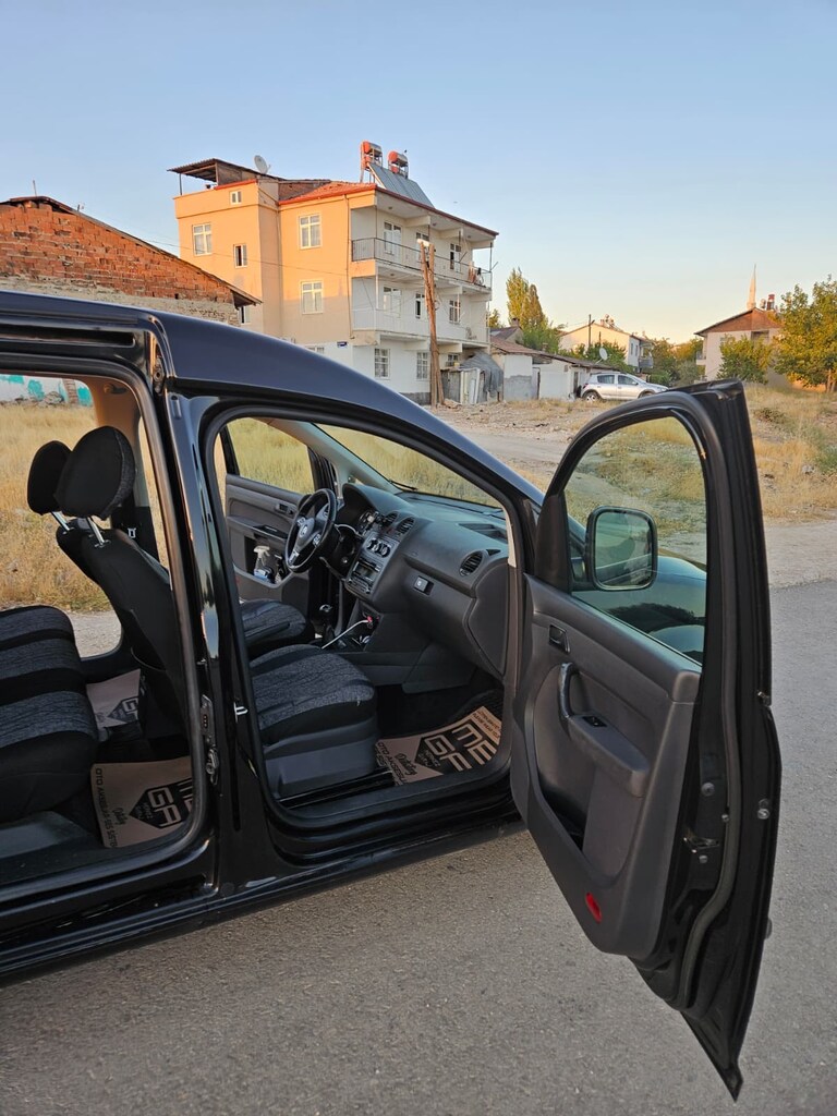 2011 model 1.6 tdi trendline 182 binde - 14