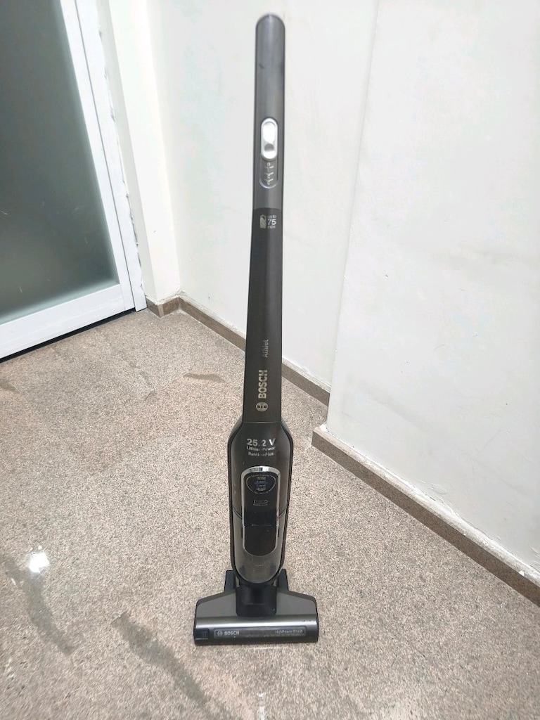 BOSCH ELEKTRİKLİ DİKEY SÜPÜRGE - 2