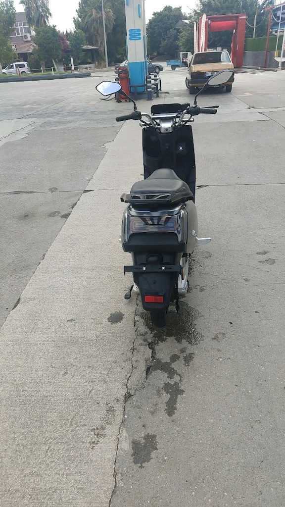 Falcon Leo 6800, 1200 W güçlü motor, 72 V / 20 Ah akü 50 km menzil - 3