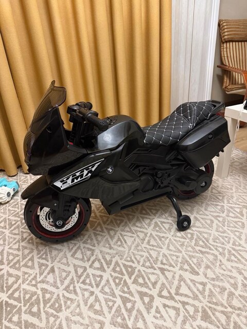 akülü motorsiklet