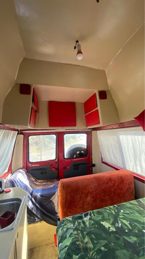 Karavan - 6