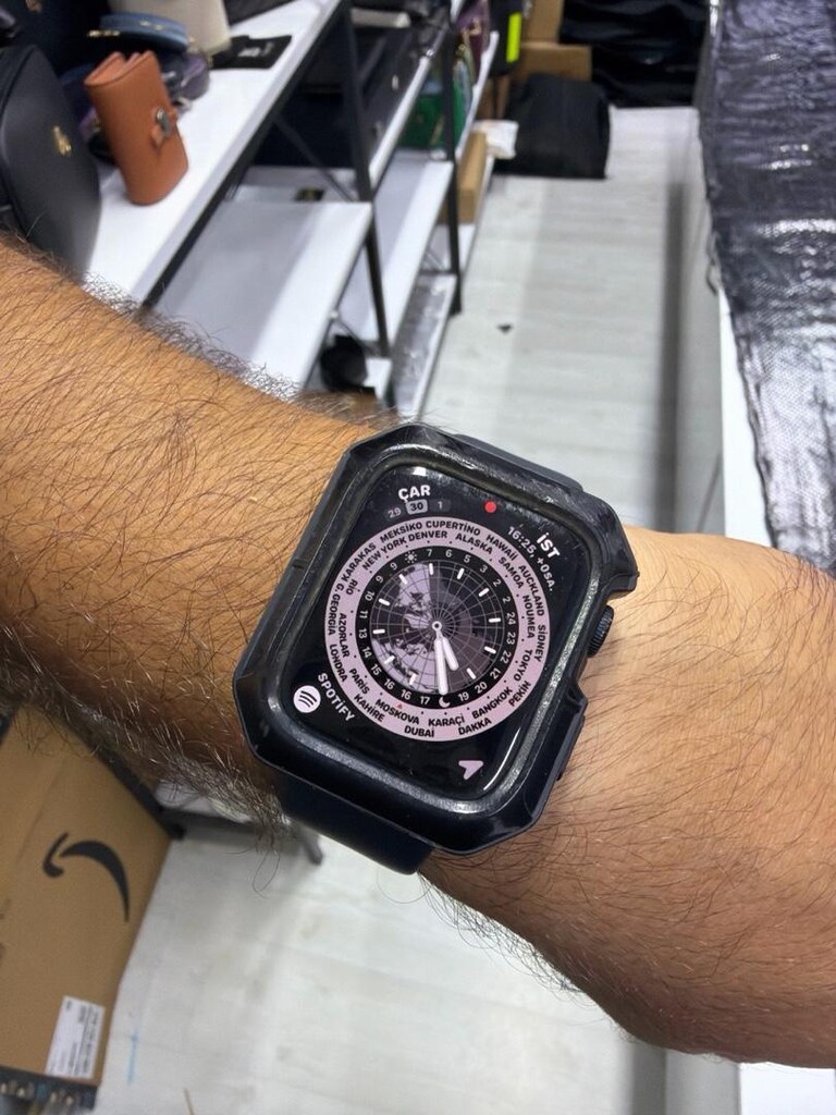 Apple watch 8 - 2