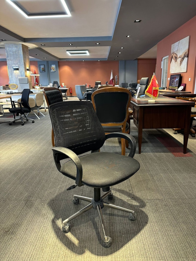 KLAS OFİS ÜSKÜDAR KROM AYAKLI SİYAH FİLELİ ÇALIŞMA KOLTUĞU - 2