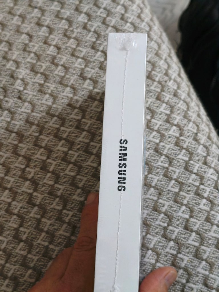 Samsung A37 - 4