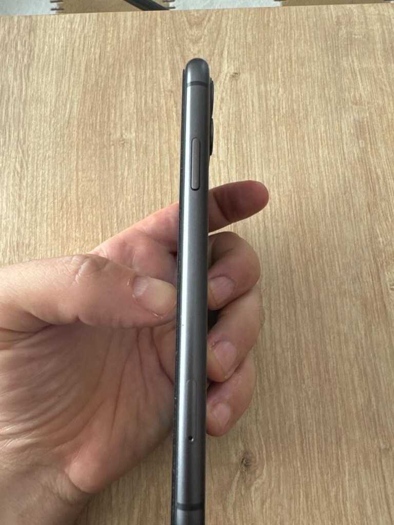 hatasız iphone 11 128 gb full kutu tamirsiz - 3
