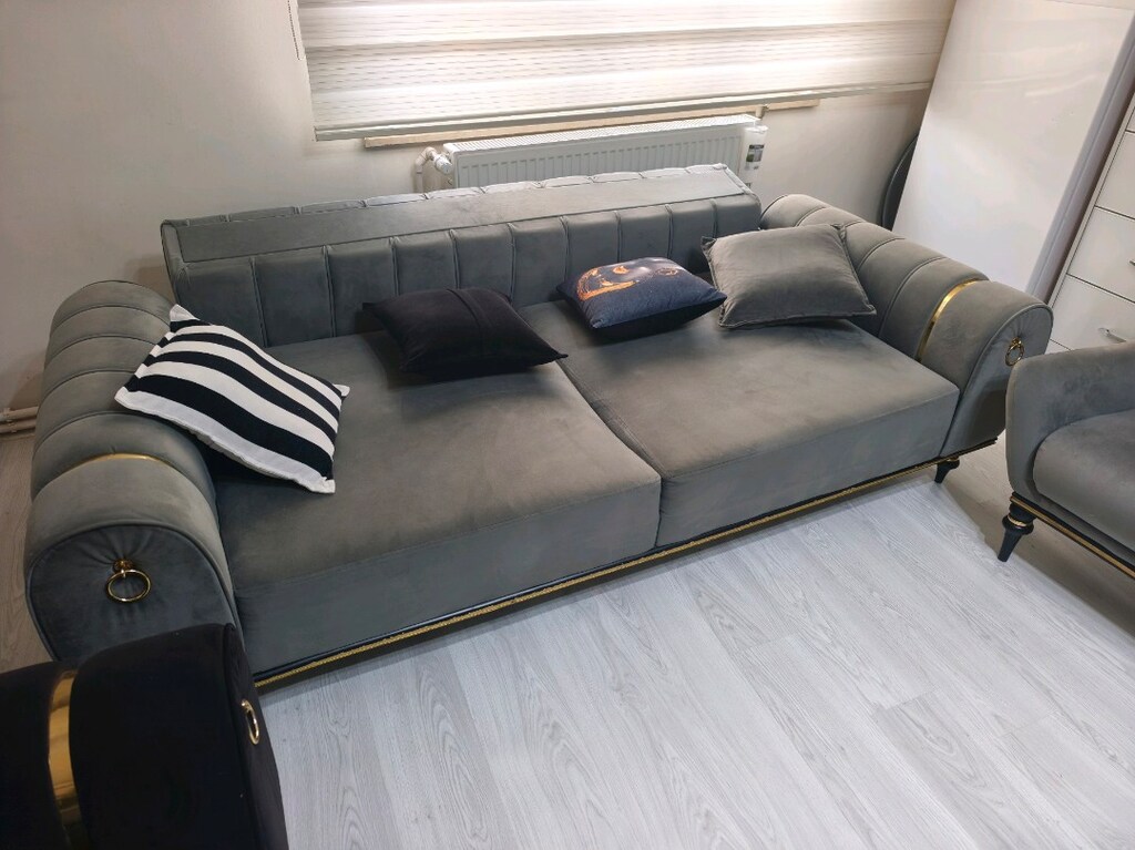İnegöl çester oturma grubu 2 üçlü ,2 tekli temiz kaliteli sıfır ayarin - 3