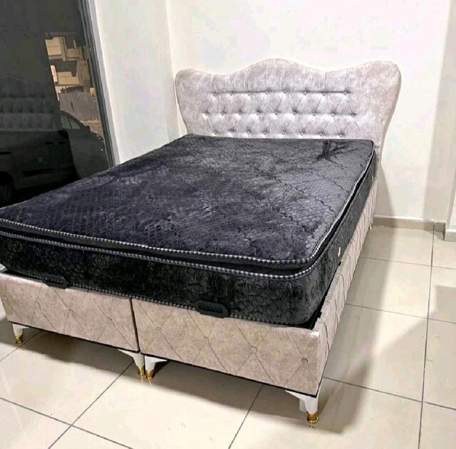 ÇİFT KİŞİLİK TAVŞAN TÜYLÜ YATAK BAZA BAŞLIK TAKIMI