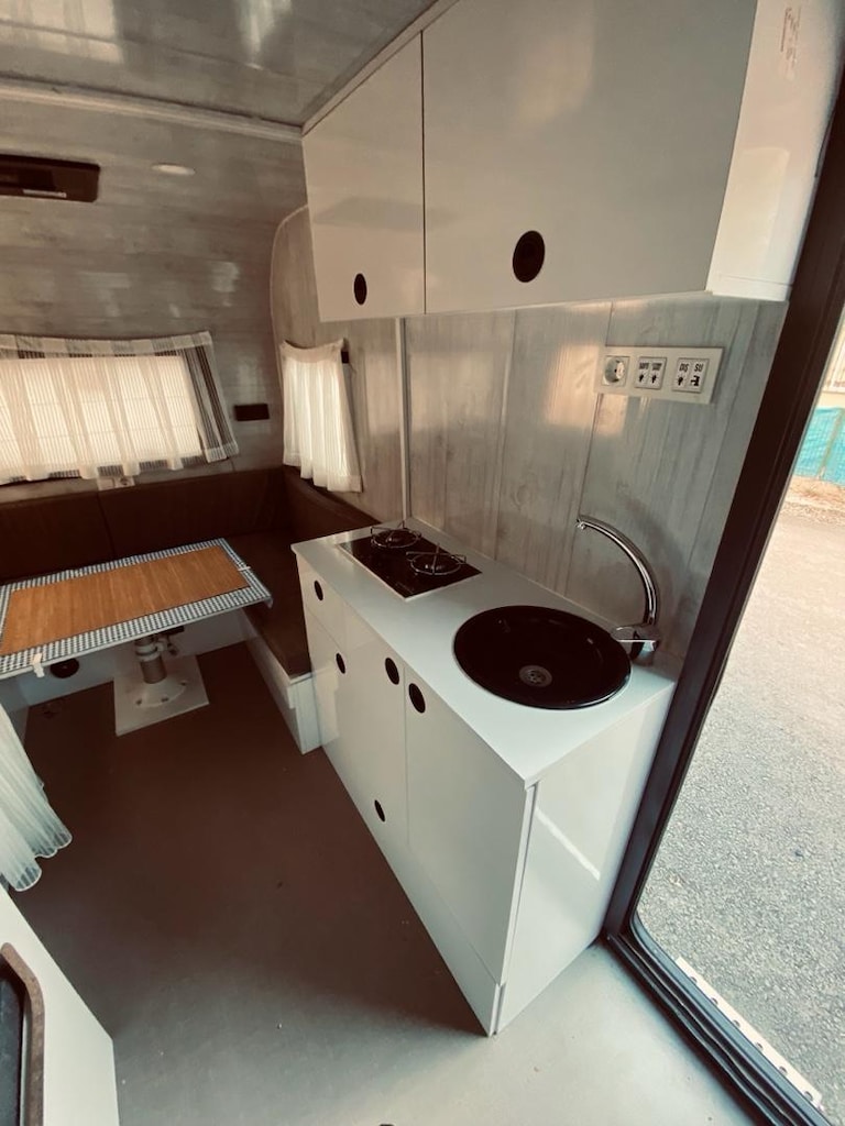 satılık karavan - 11