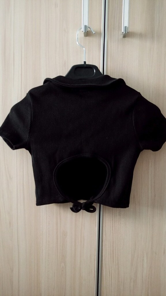 Zara Siyah Polo Yaka Crop Tişört - 2