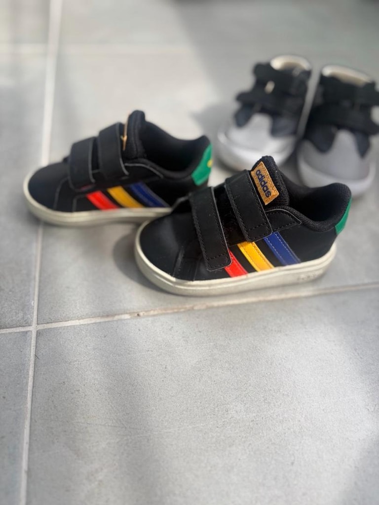 4 Çift Çocuk Ayakkabısı Toplu Satılık – Adidas, Vicco | 22-23 Numara - 5