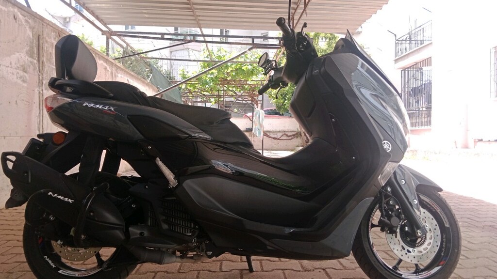 2024 YAMAHA NMAX 155 LİK HATASIZ ÇİZİKSİZ DÜŞÜK KM.3.800KM. AKSESUARLİ - 9