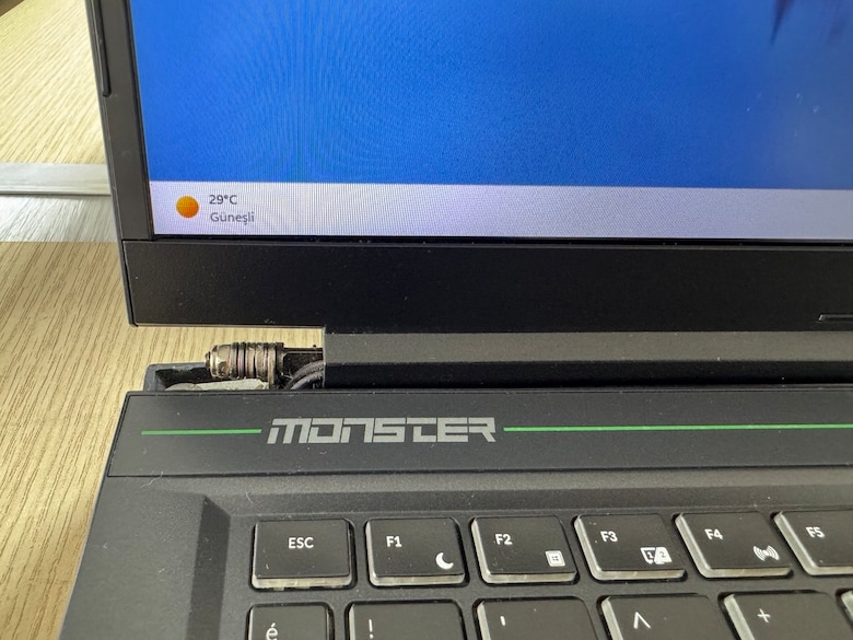 MONSTER İ7 7750H İŞLEMCİ | RTX3060 6GB E.K.| 16GB RAM | 500GB SSD - 5