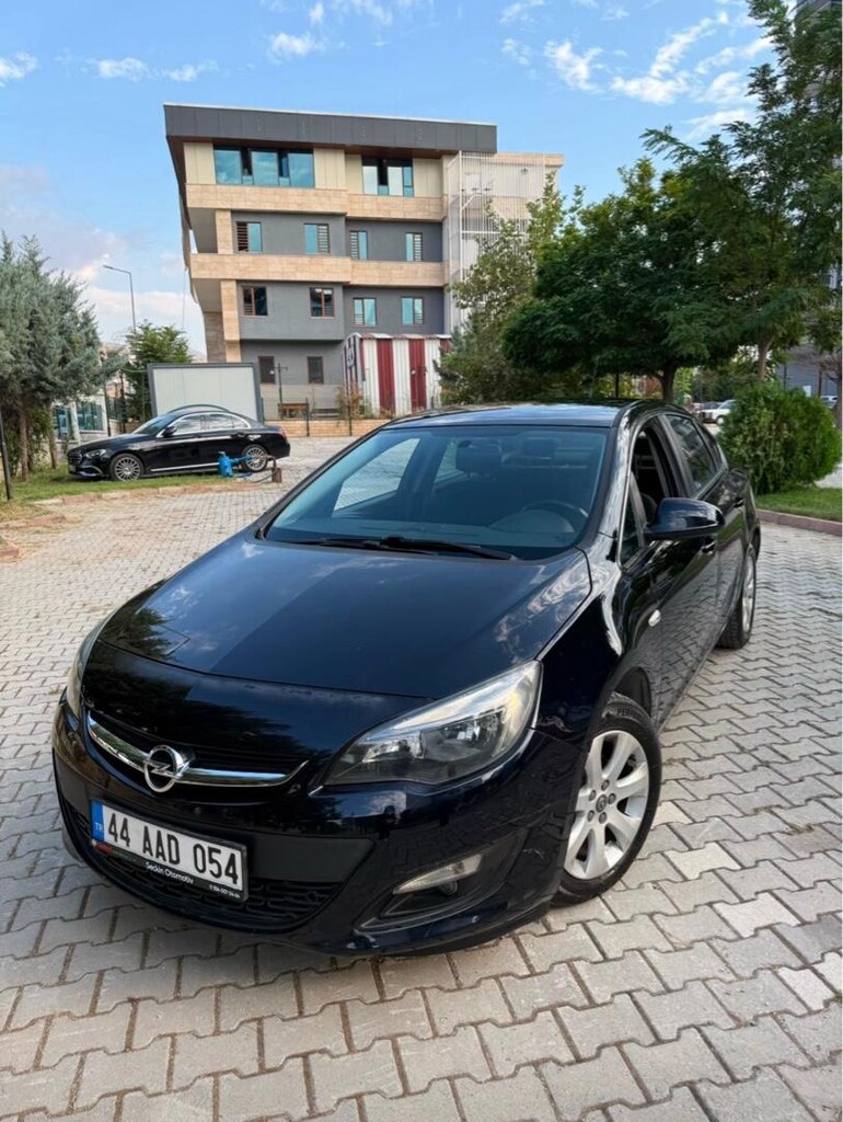 2018 çıkışlı 63.000 km de Astra J kasa. boyasız - Değişensiz-Tramersiz - 5