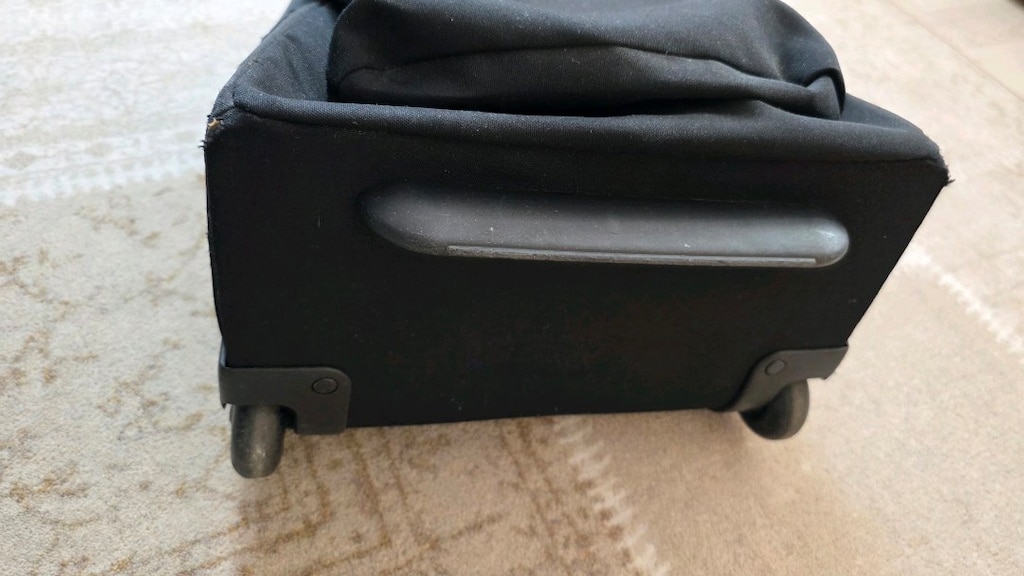 Jansport Tekerlekli sırt çantası, kabin boy Seyehat çantası - 7