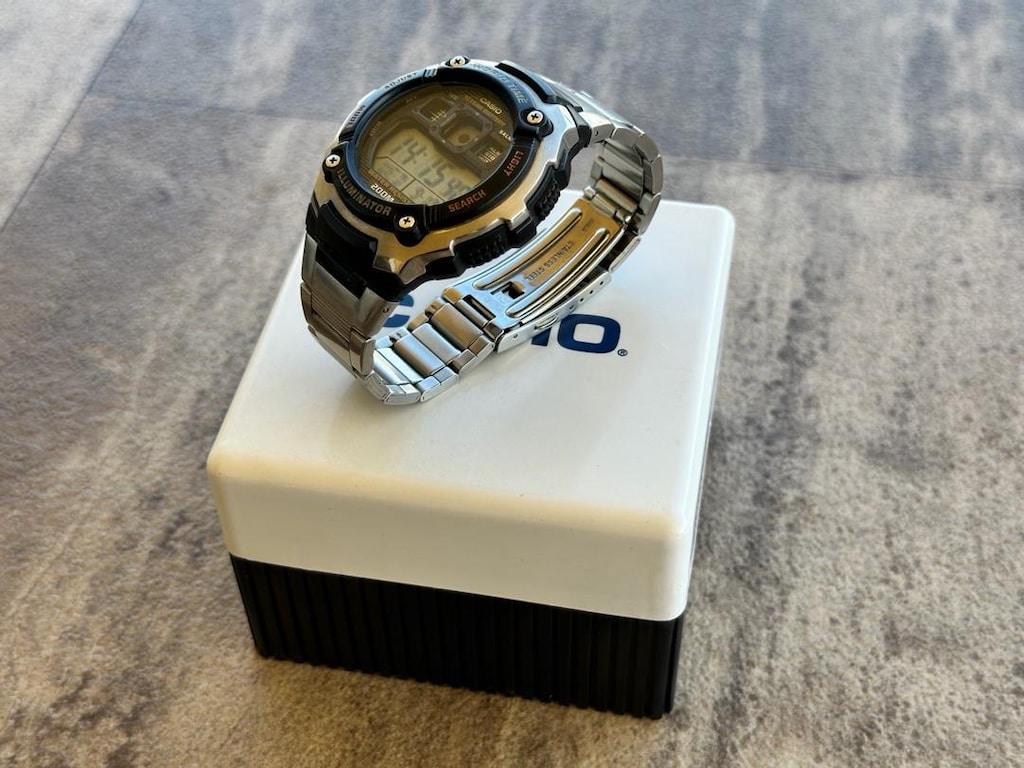 Casio AE 2000 WD Kol Saati Tertemiz Kutulu - 2