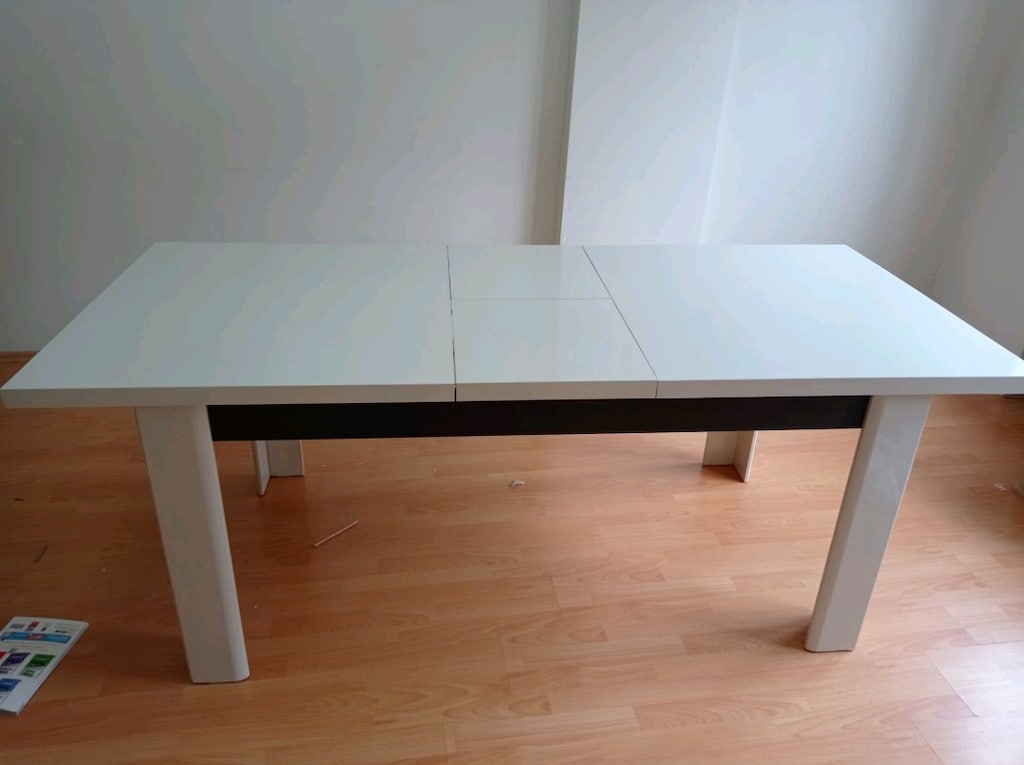 masa 2 adet sandalye var - 8