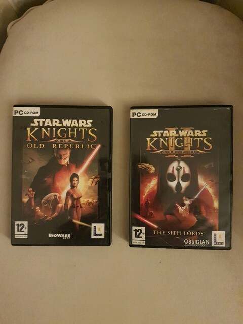 Star wars Knights of the old republic 1 ve 2 toplam 7cd ve kitapçıklar