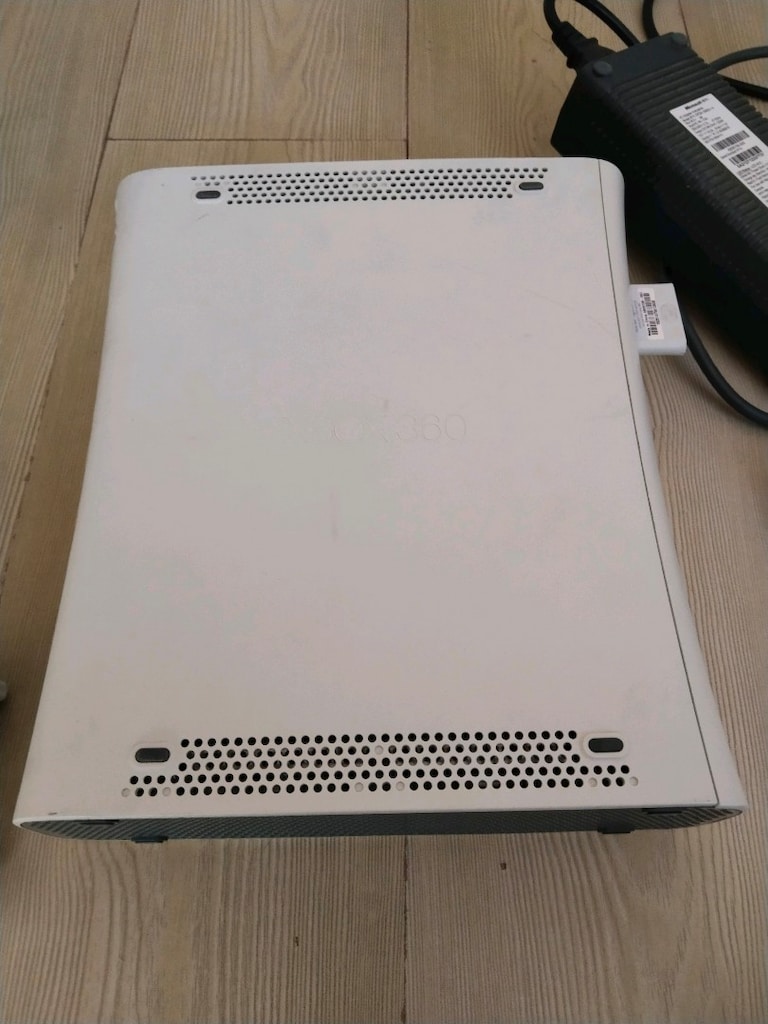 XBOX 360 OYUN KONSOLU - 2