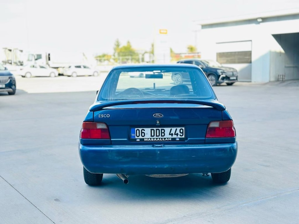 Ford Escort 1.6 kilimalı motor veya araç takası olur - 4