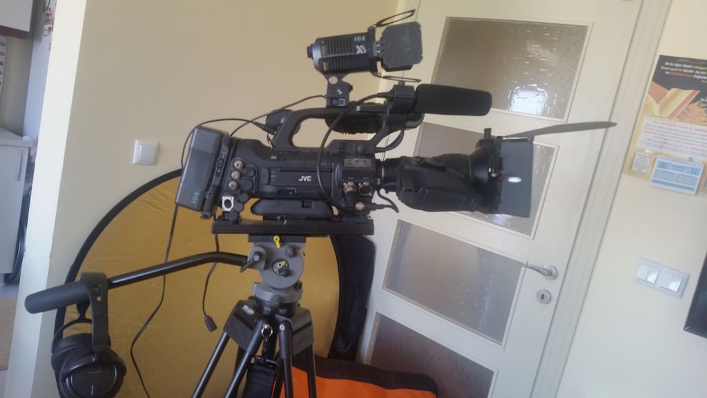 ACİL SATILIK PROFESYONEL FUL HD KAMERA IŞIK SES ÇEKİM EKİPMANI - 16
