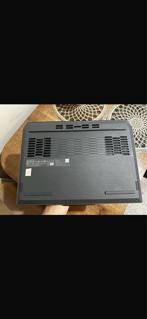 Lenovo LOQ oyuncu laptopu - 8