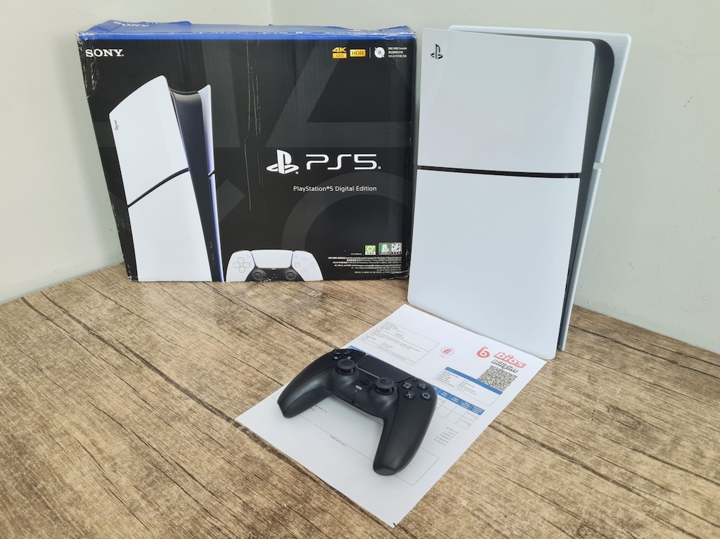 PlayStation 5 / Sıfır Kapalı Kutu / 825 GB / İsme Faturalı - 2