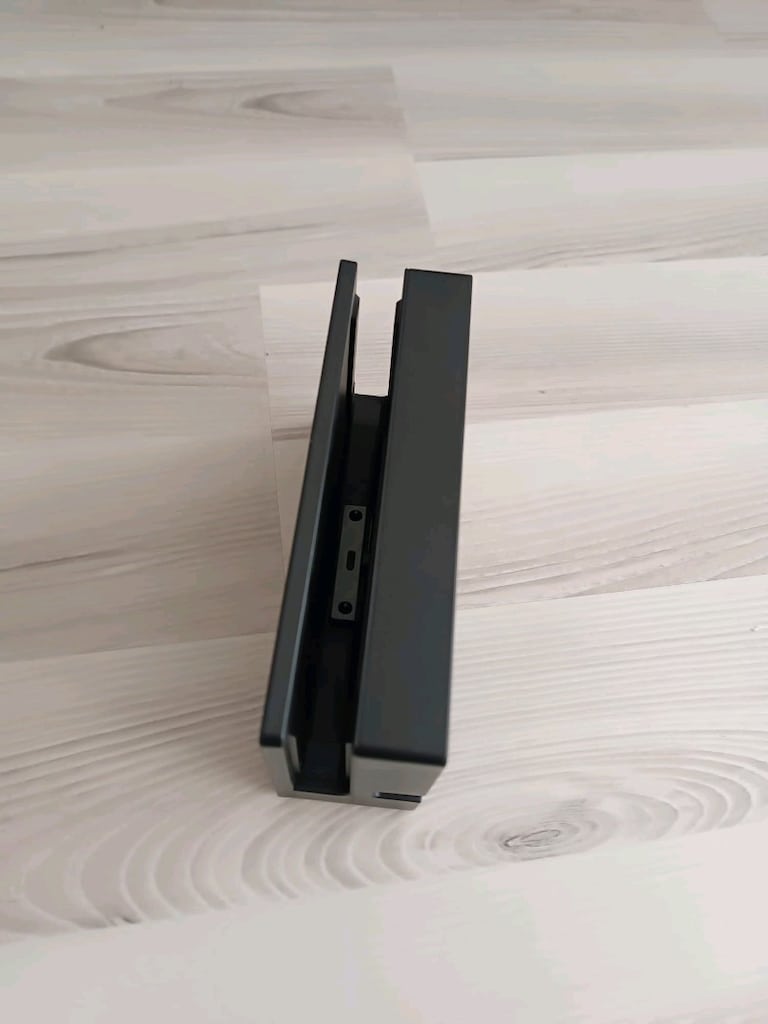 Nintendo Switch V2 (HAC-001(-01) - 7