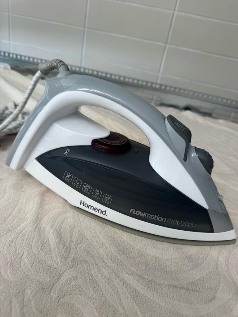 homend 1110 flowmotion 2200w seramik tabanlı buharlı ütü - 5