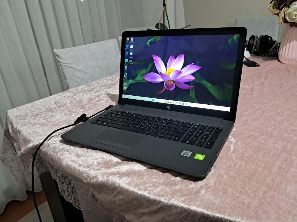 Öğrenci Laptopu Mouse ve Çanta Hediyeli - 3