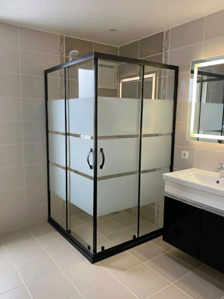 DUŞAKABİNDE FIRSAT - 11