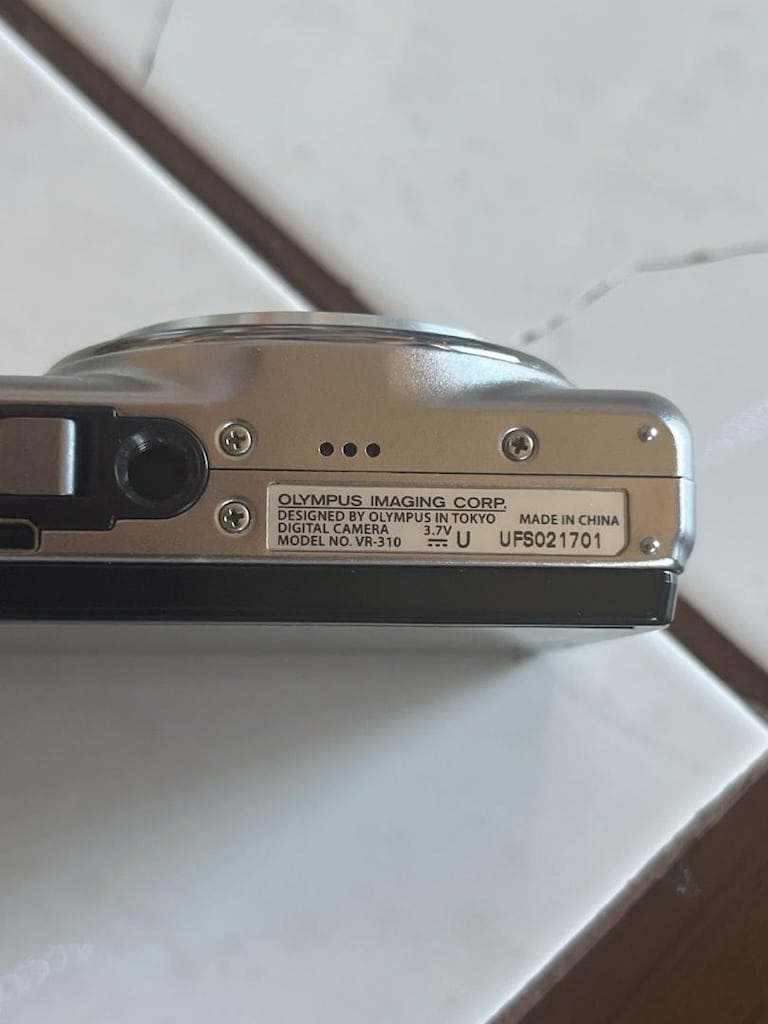Olympus VR-310 Dijital Fotoğraf Makinesi - 8