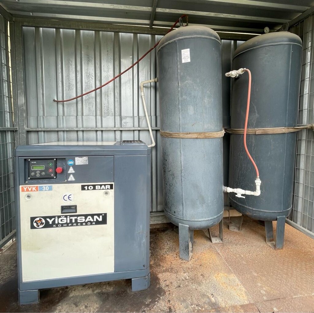 YİĞİTSAN YVK 30 vidalı kompresör , kurutucu, 1000 lt tank ve Kafes - 4
