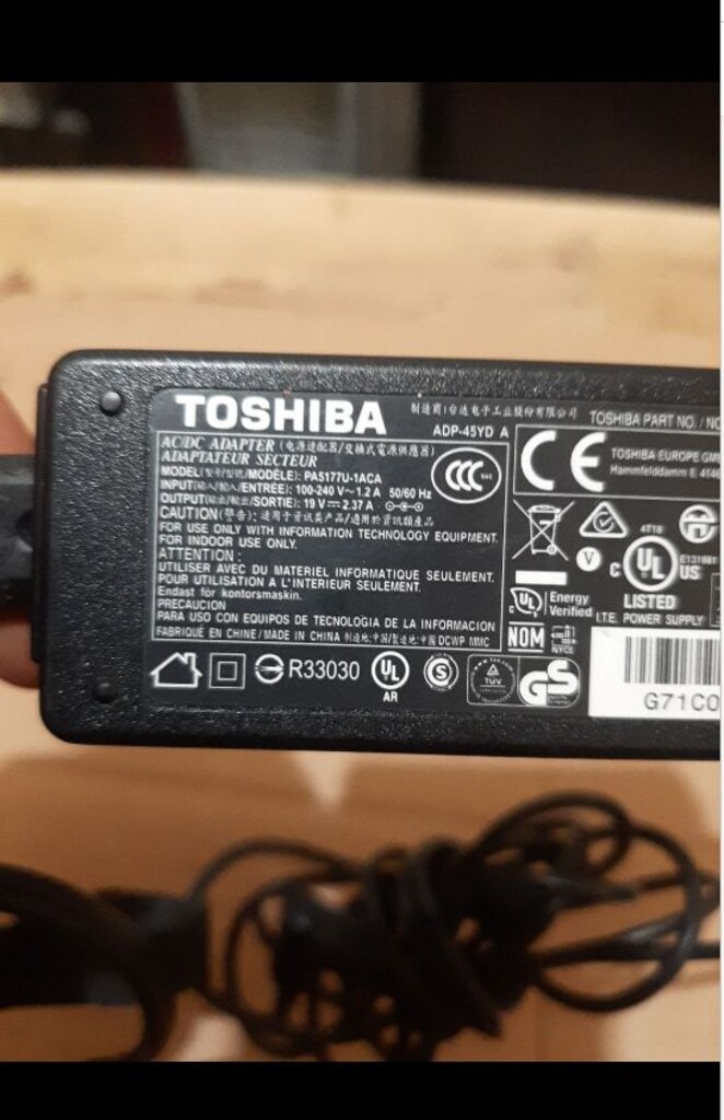 Toshiba 19v 2.37a pa5177u-1aca - 6
