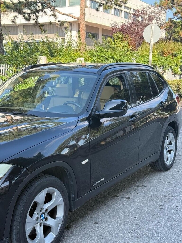 BMW X1 CAM TAVAN NBT EKRAN KOLTUK ISITMA - 13