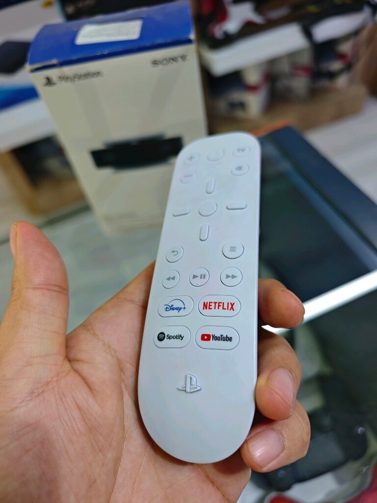 PS5 ORJİNAL CAMERA VE + REMOTE KUAMANDA SIFIRDAN FARKSIZ - 2
