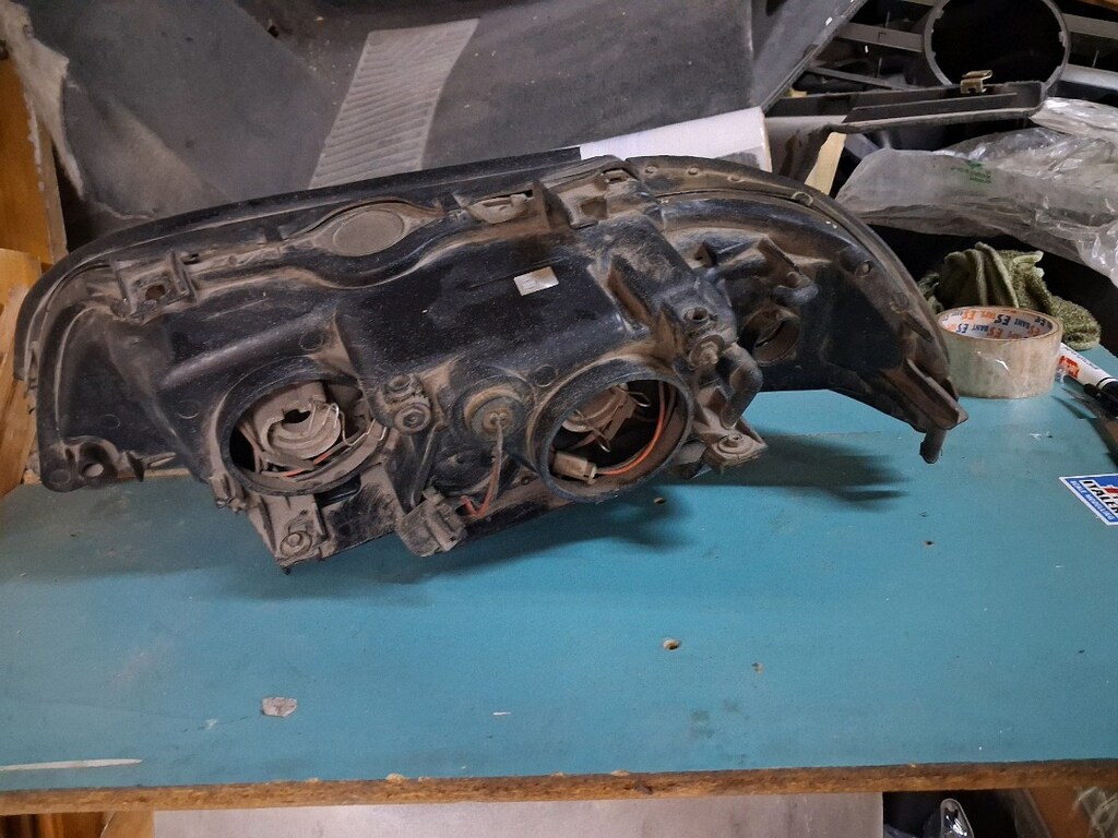 BMW 5.20 E39 SAĞ FAR - 4