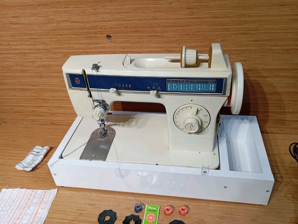 Singer 1288 dikiş makinesi çok temiz - 2