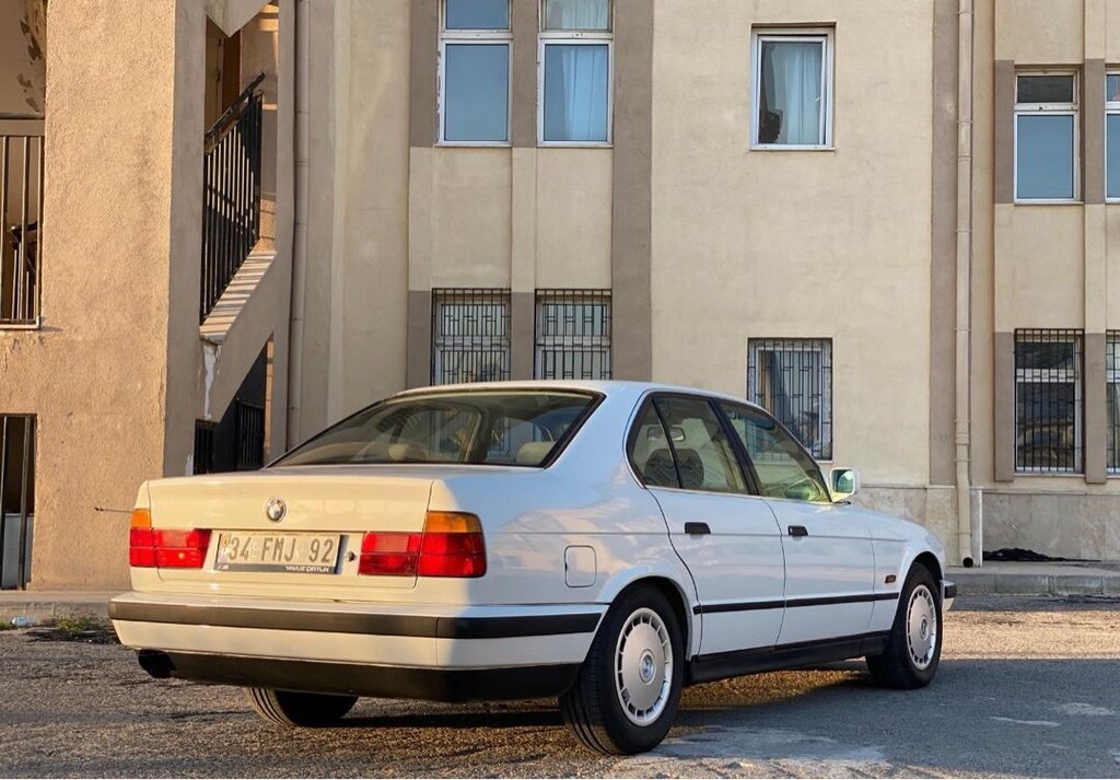 Bmw 5.20i 1991 model otomatik 3.0 motor e34 - 7