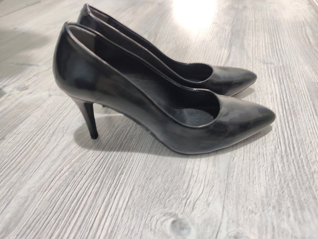 divarase Stiletto