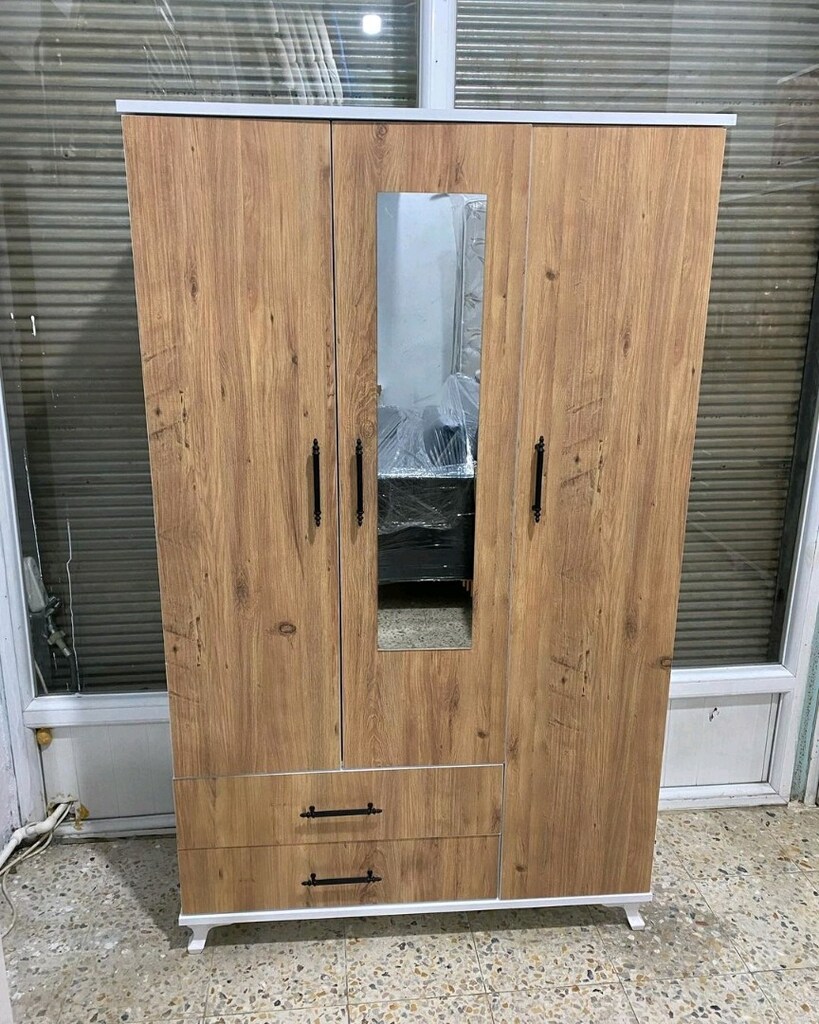 3 kapaklı dolaplarımız Renk seçeneği ile kısa süreliğine - 3