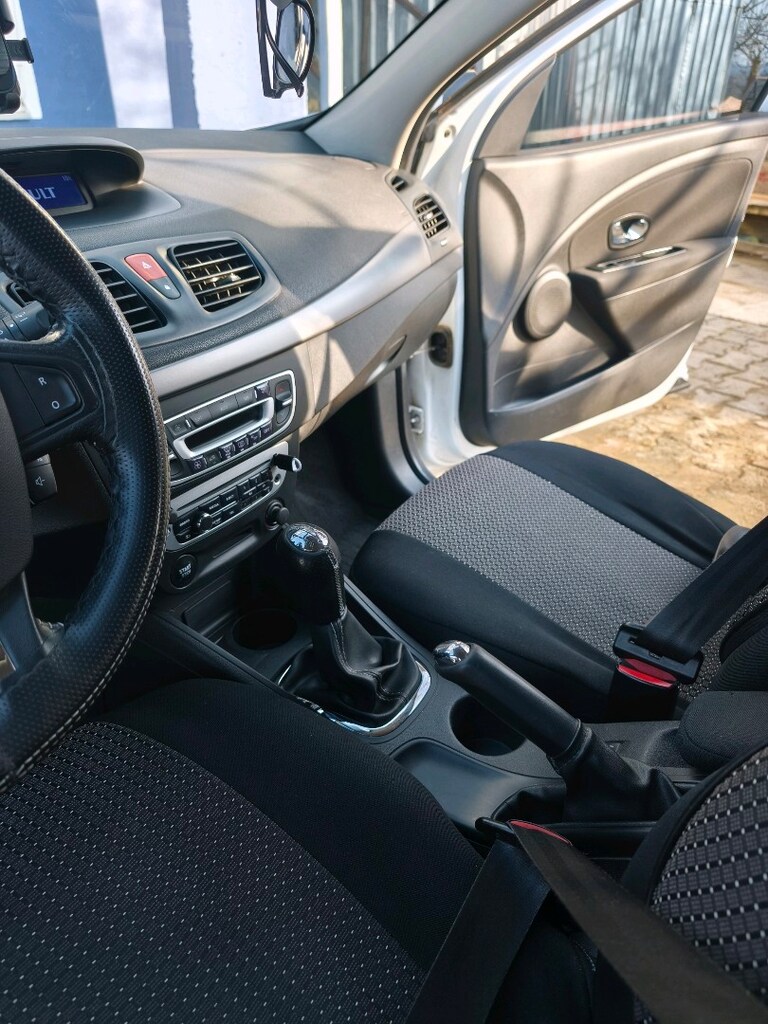 2015 megane 3 - 3