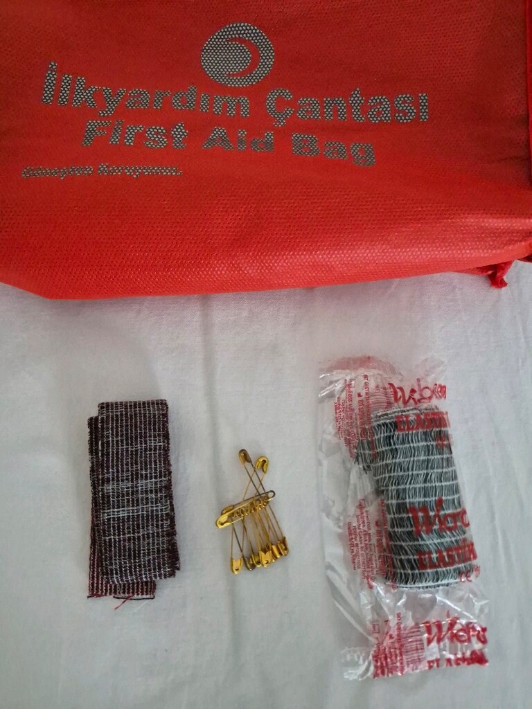 ilk yardım çantası - 8