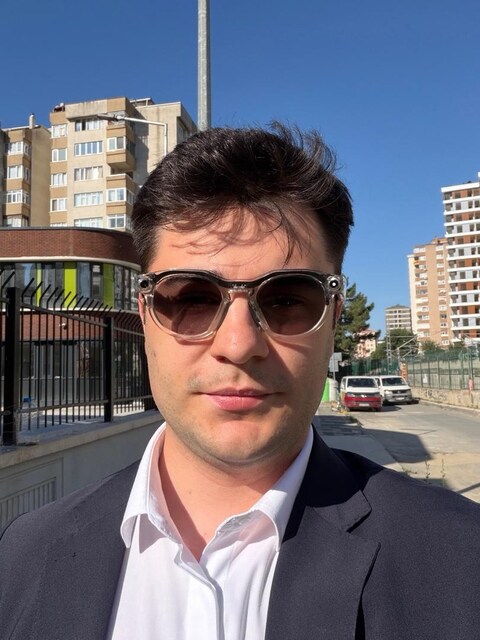 Oakley Meta HSTN Transitions Şeffaf Geçişli Akıllı Gözlük