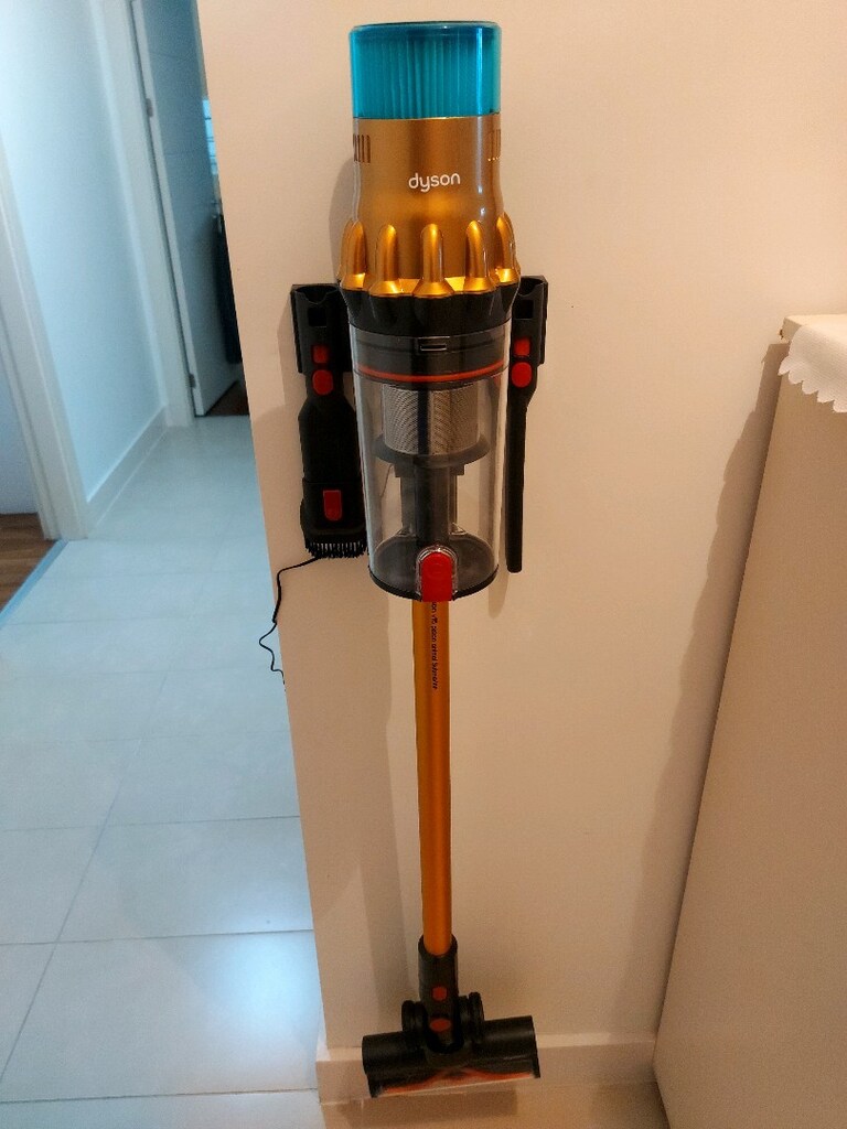 Dyson V16 Piston Animal Submarine - 8